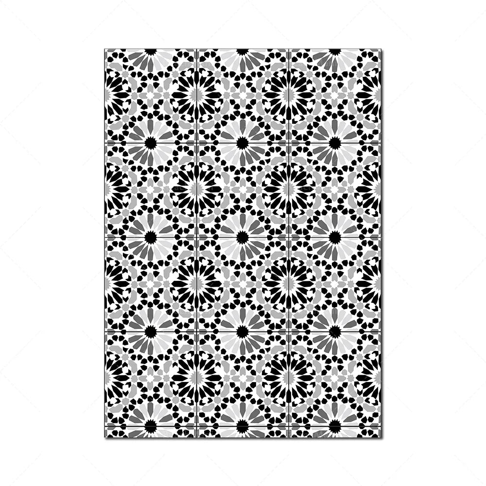 Motif géométrique noir et blanc aux formes rayonnantes et florales.