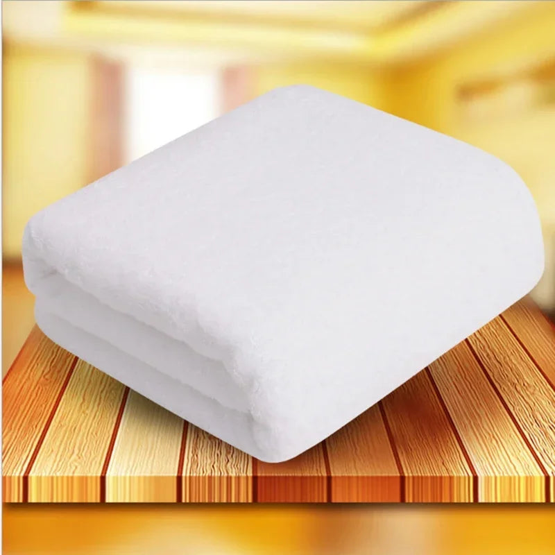 Serviette visage brodée avec logo entreprise
