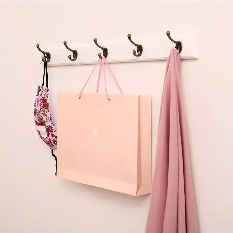 Porte-manteau mural coloris noir