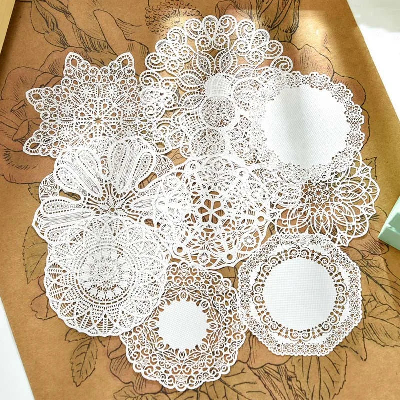 Décoration de table mariage avec napperons papier mandala