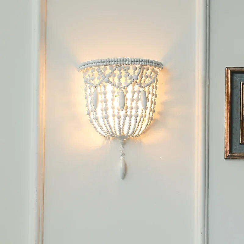 Detail de l'abat-jour blanc de l'applique murale boheme