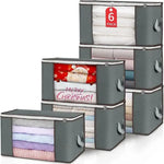 Housse de rangement pour couette gris clair sous un lit moderne