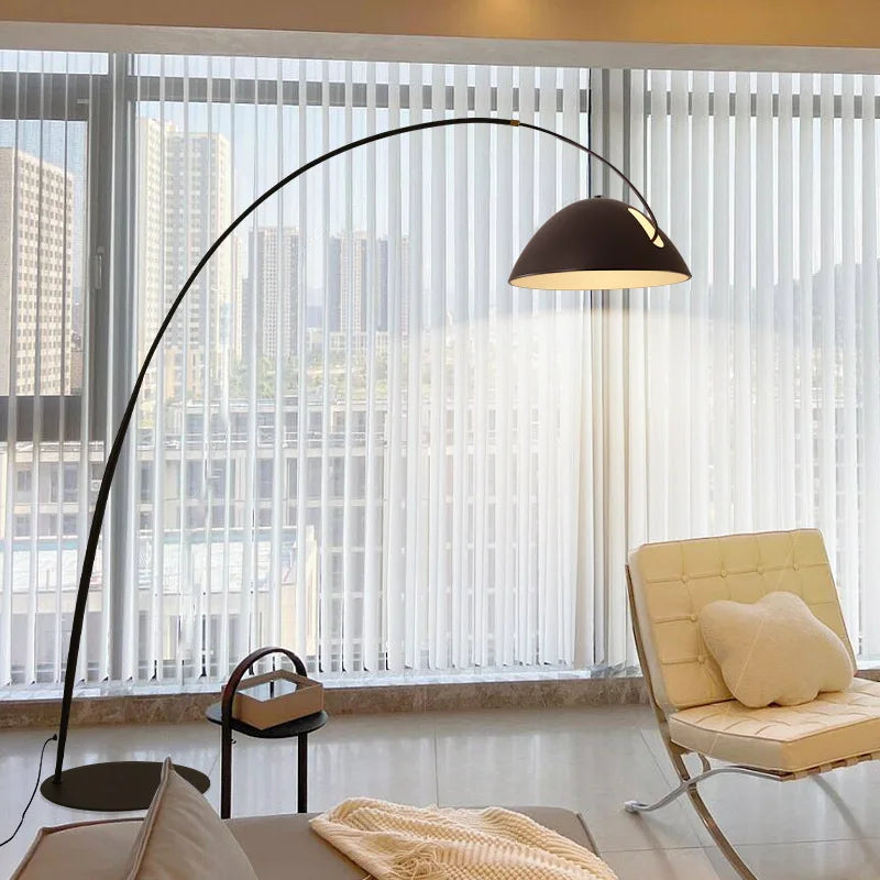 Lampe sur pied design vue de côté