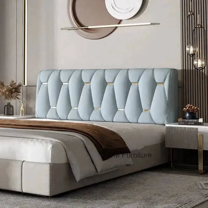 Tête de lit design simple dans différentes couleurs disponibles