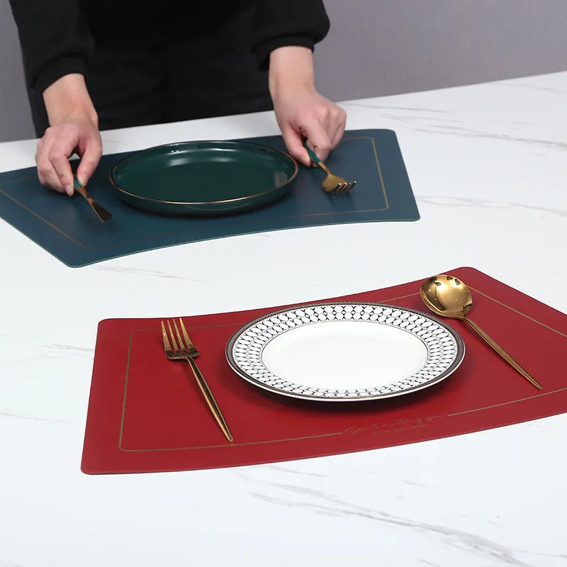 Set de table vert isolant thermique avec assiette blanche