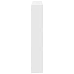 Vue de face de l'étagère cube murale blanche