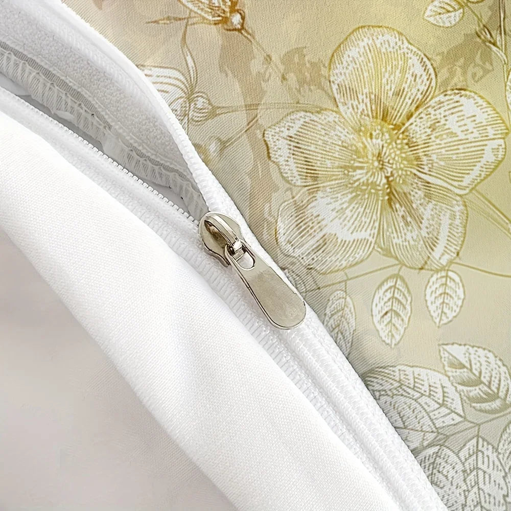 Détail du motif papillon sur la parure de lit