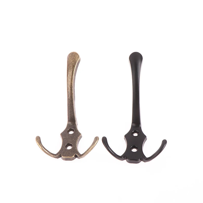 Patère murale design pour suspendre manteaux et chapeaux