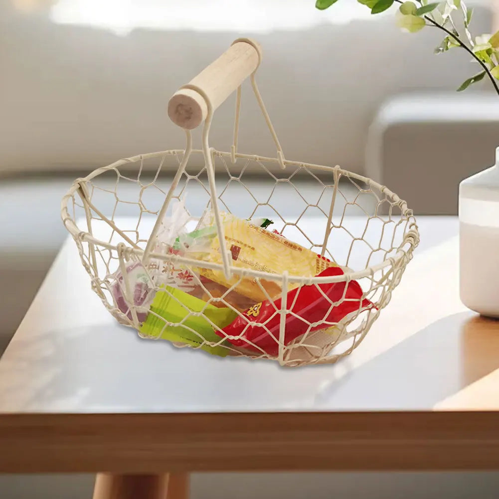 Corbeille à fruits design sur plan de travail cuisine