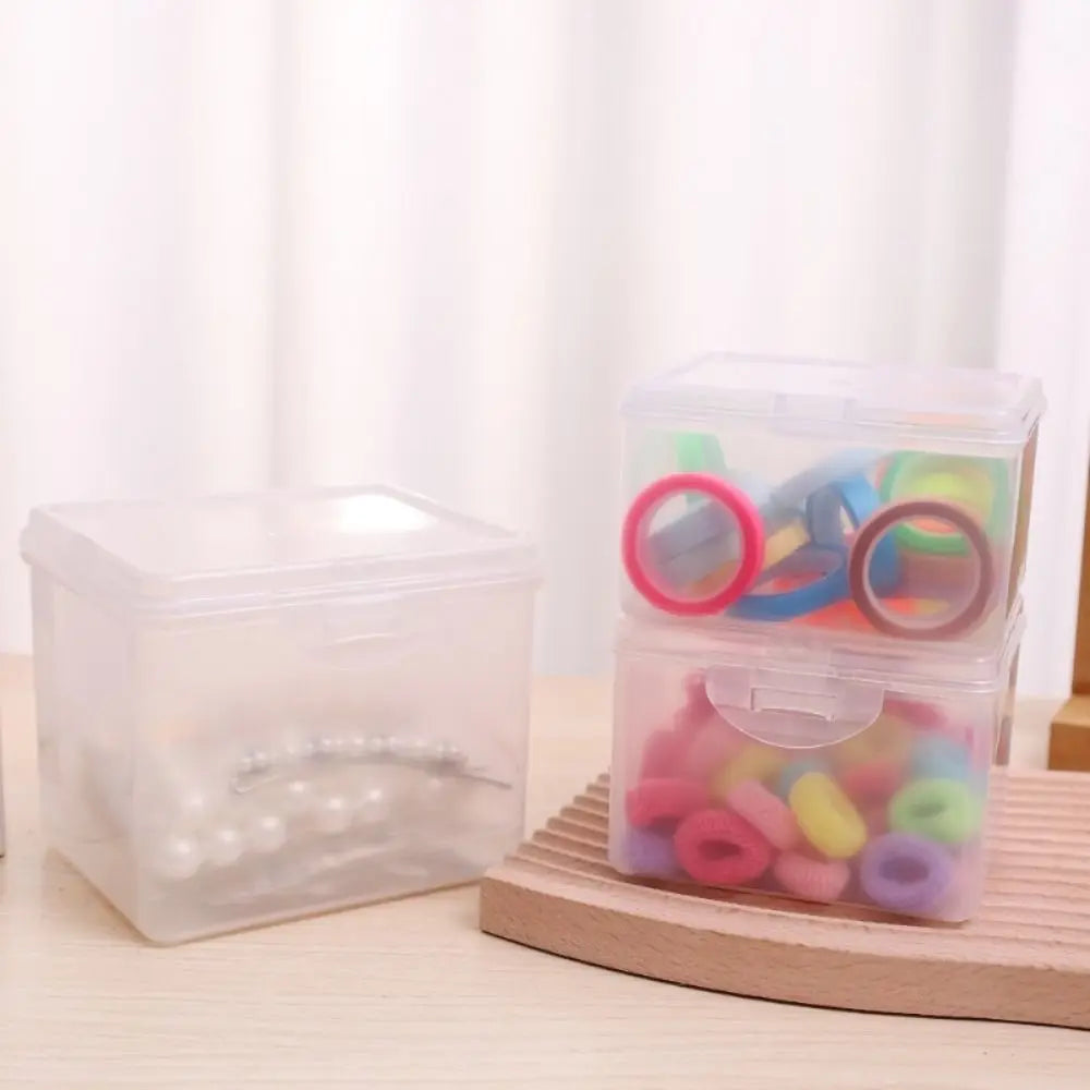 Boîte de rangement plastique transparente avec couvercle empilée