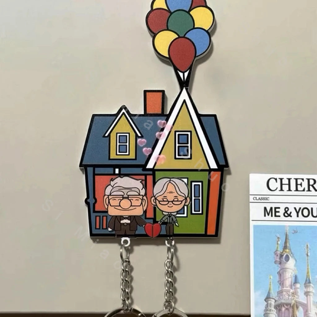 Porte-clés mural couple design puzzle UP film vu de face