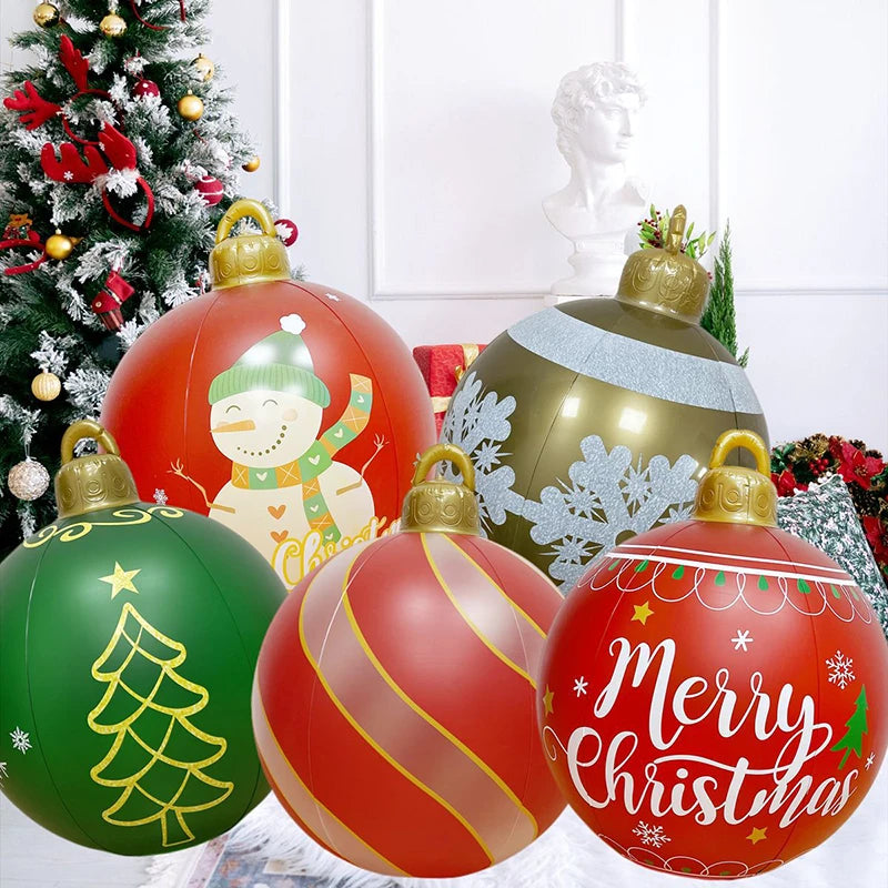 Détail de la boule de Noël avec LED multicolores