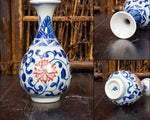 Vase en céramique bleu et blanc peint à la main