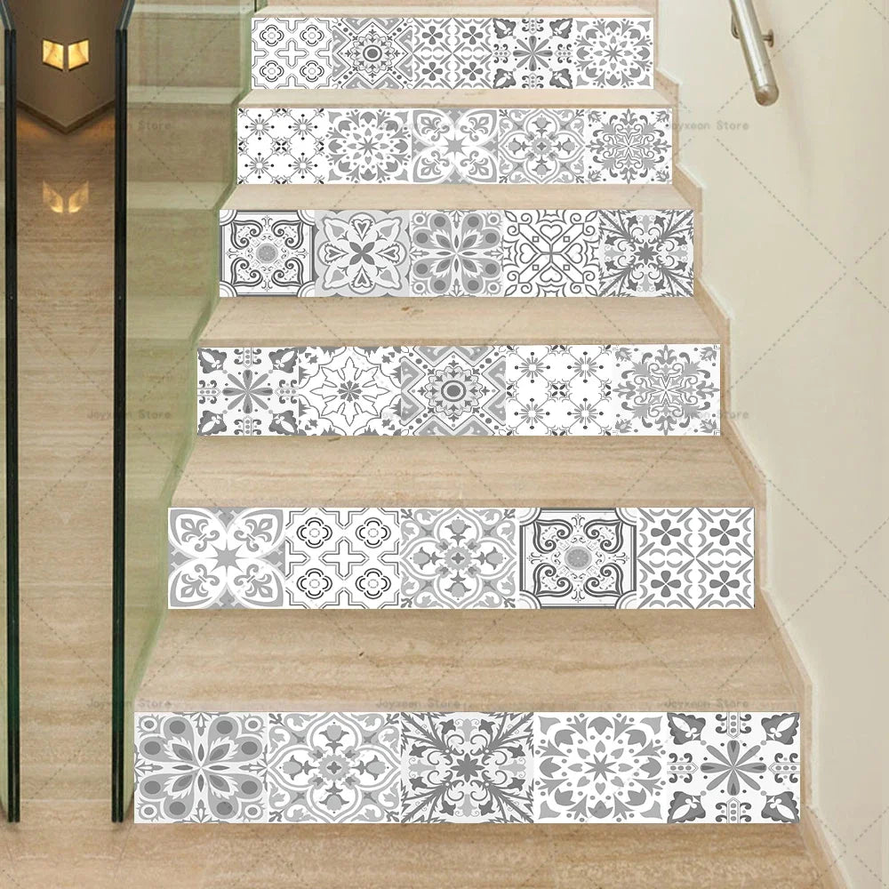 Détail du motif paysager sur autocollant d'escalier adhésif