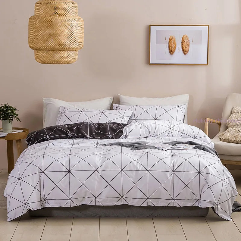 Housse de couette bourgogne sur lit Queen avec accessoires coordonnés