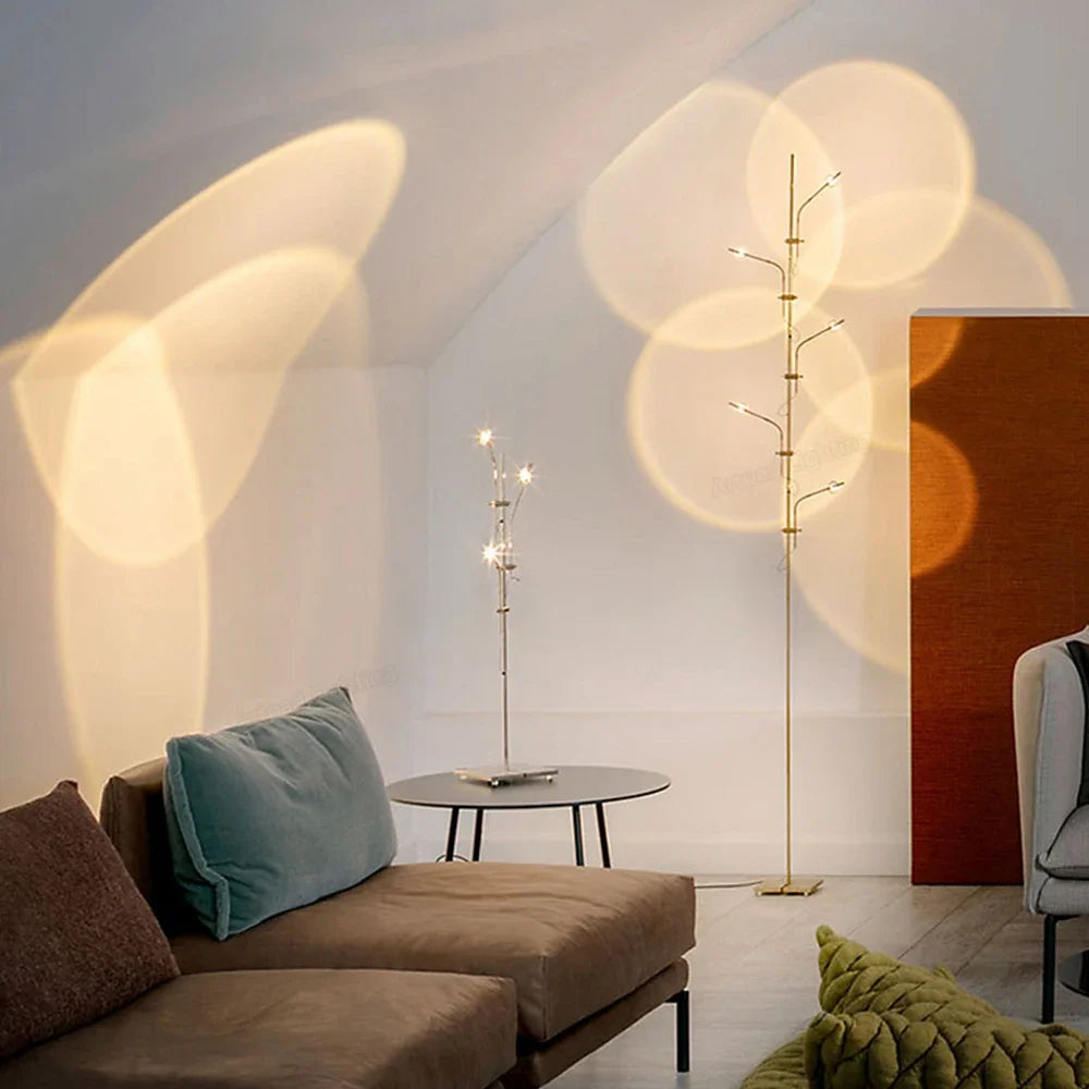 Lampadaire LED projection sunset dans un intérieur cosy