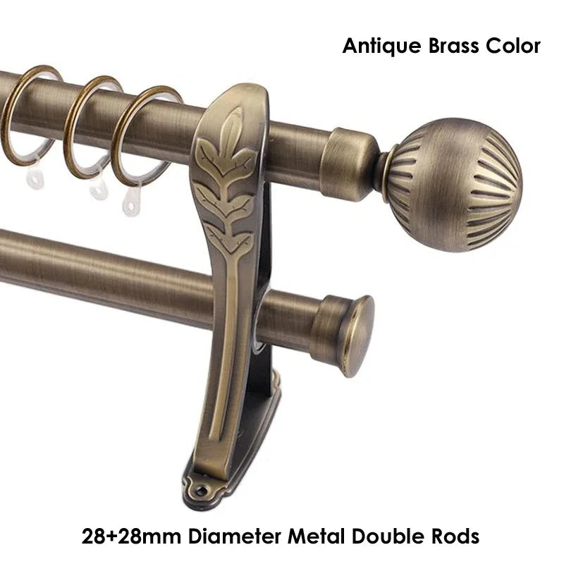 Detail de la finition laiton antique du support