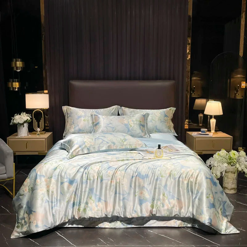 Housse de couette en soie haut de gamme 4 pièces sur un lit