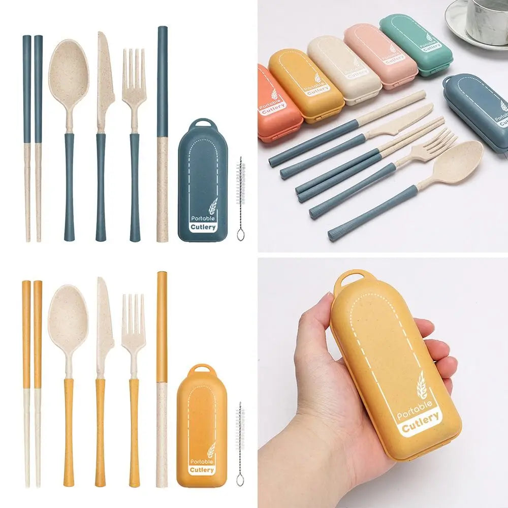 Set de couverts de voyage pliables en paille de blé - vue d'ensemble