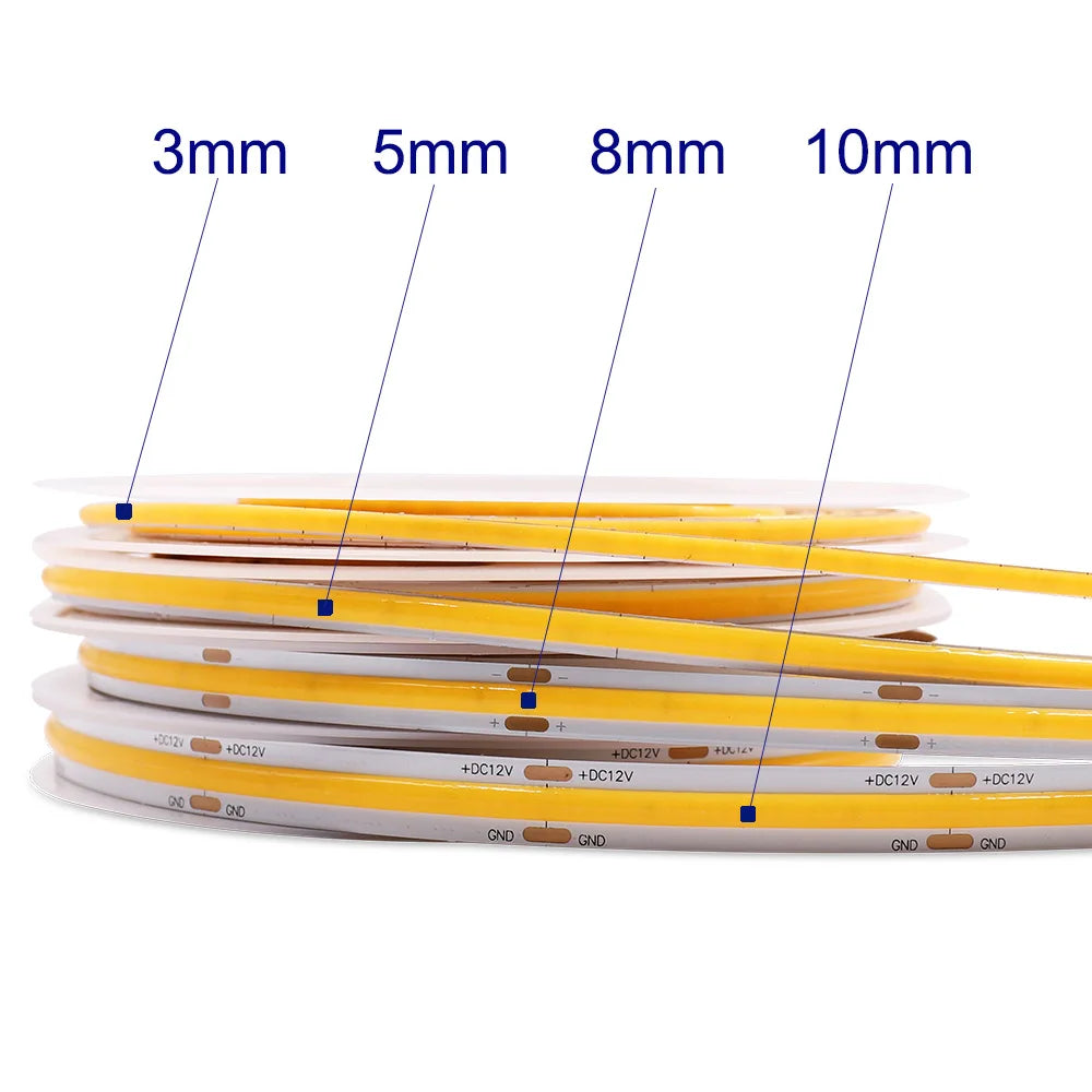 Ruban LED flexible adapté aux courbes d'un meuble de salon