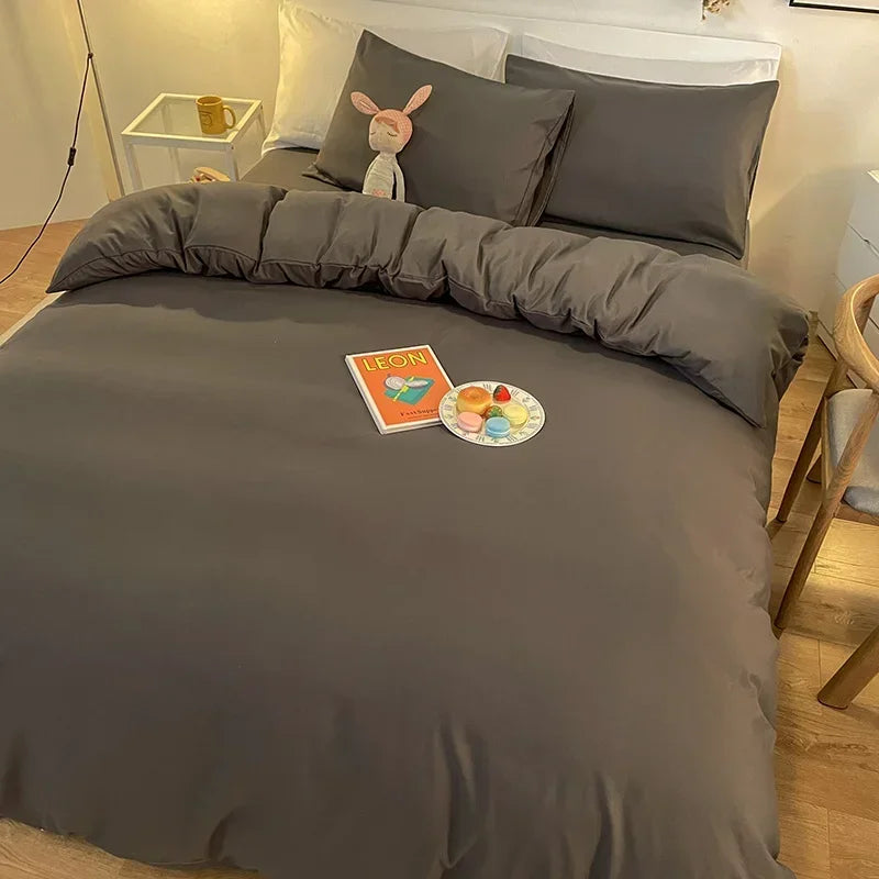 Housse de couette gris clair anti-acariens détaillée