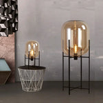 Lampe LED autoportante en boule de verre design scandinave vue de face