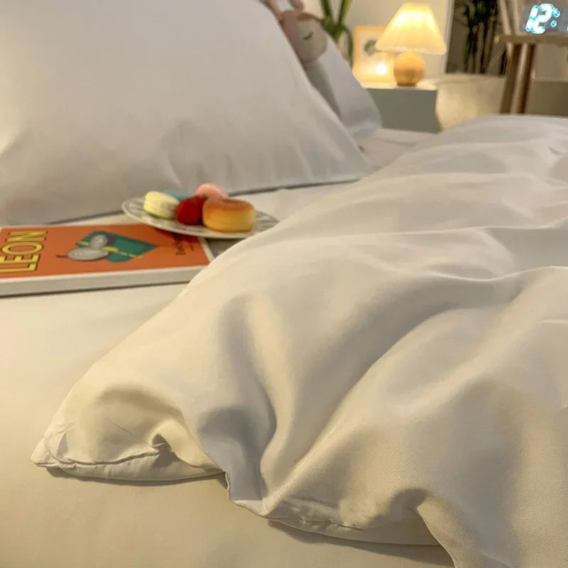 Vue rapprochée de la texture fine de la housse de couette