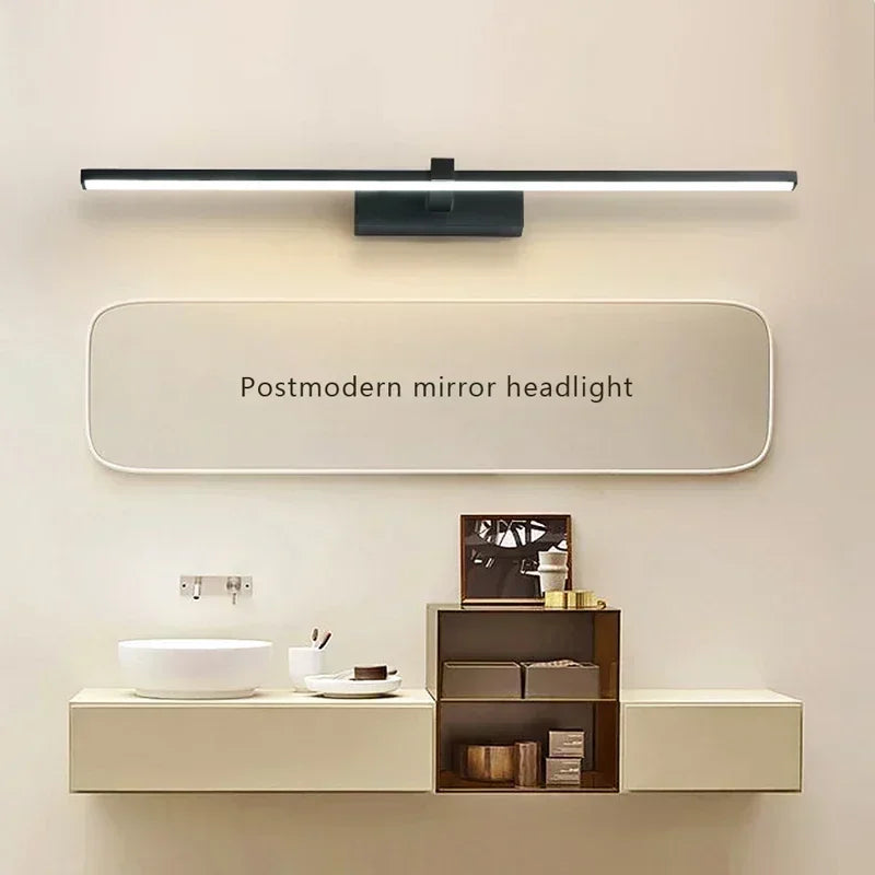 Applique murale LED blanche fixée au mur dans une salle de bain