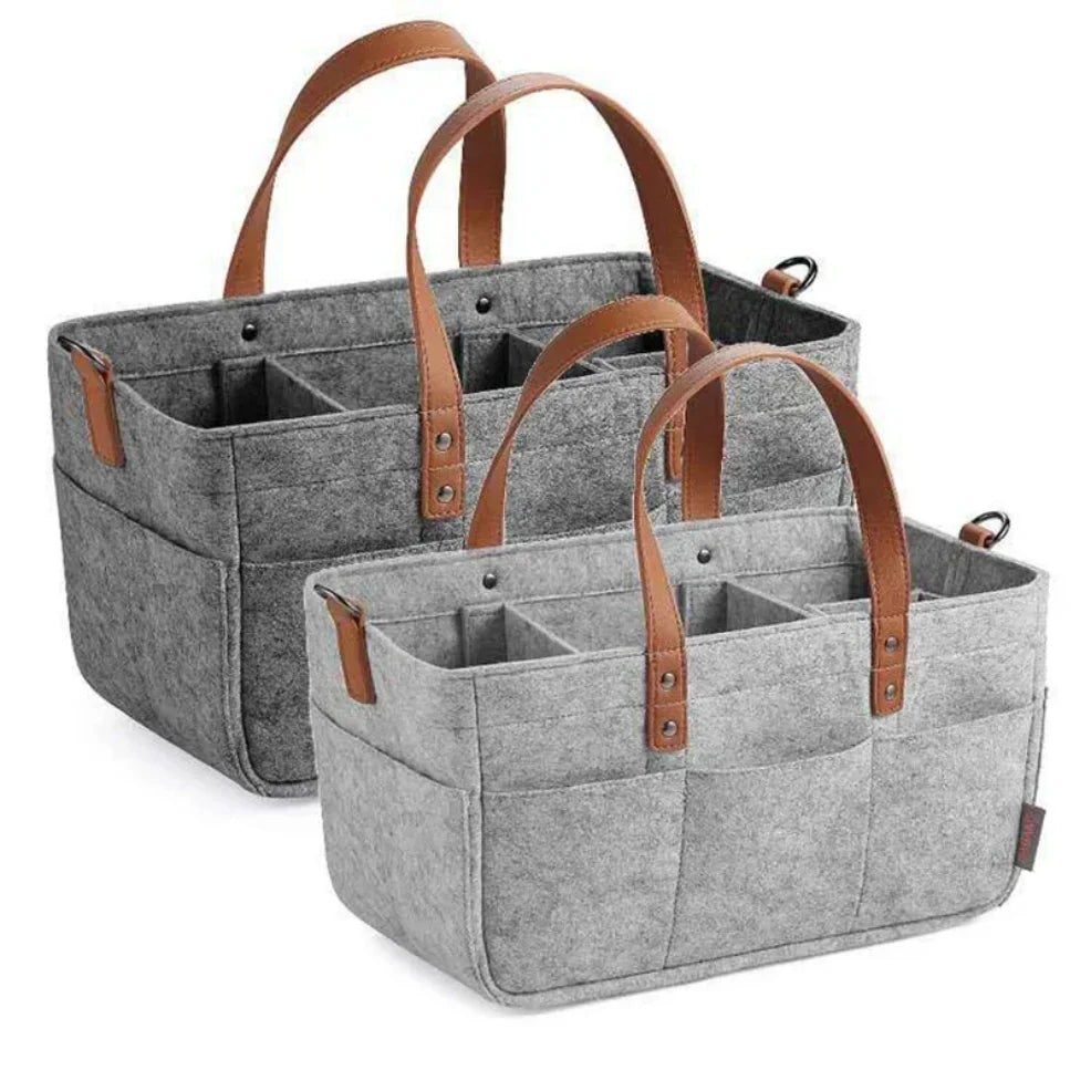 Détail de la poignée du panier de rangement en feutre pour bébé
