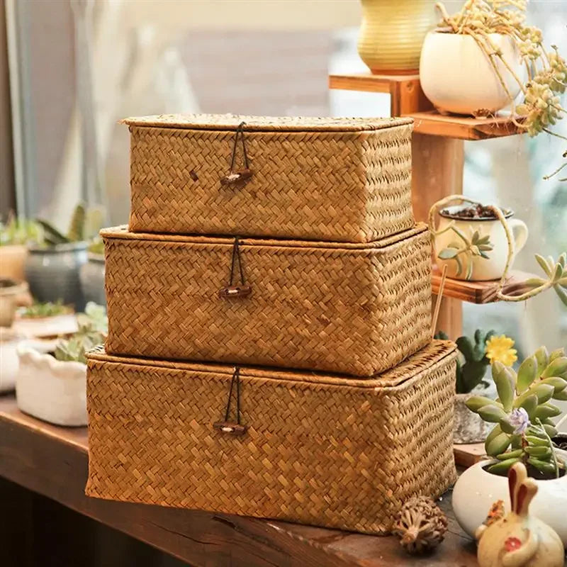 Panier de rangement tressé en osier vert avec couvercle