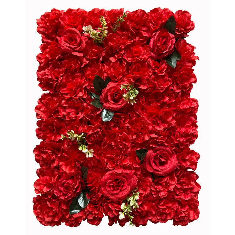 Fond de scène mariage avec fleurs roses artificielles