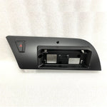 Installation du cadre sur tableau de bord Mercedes W212