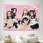 Détail du motif imprimé de la tapisserie murale K-ON