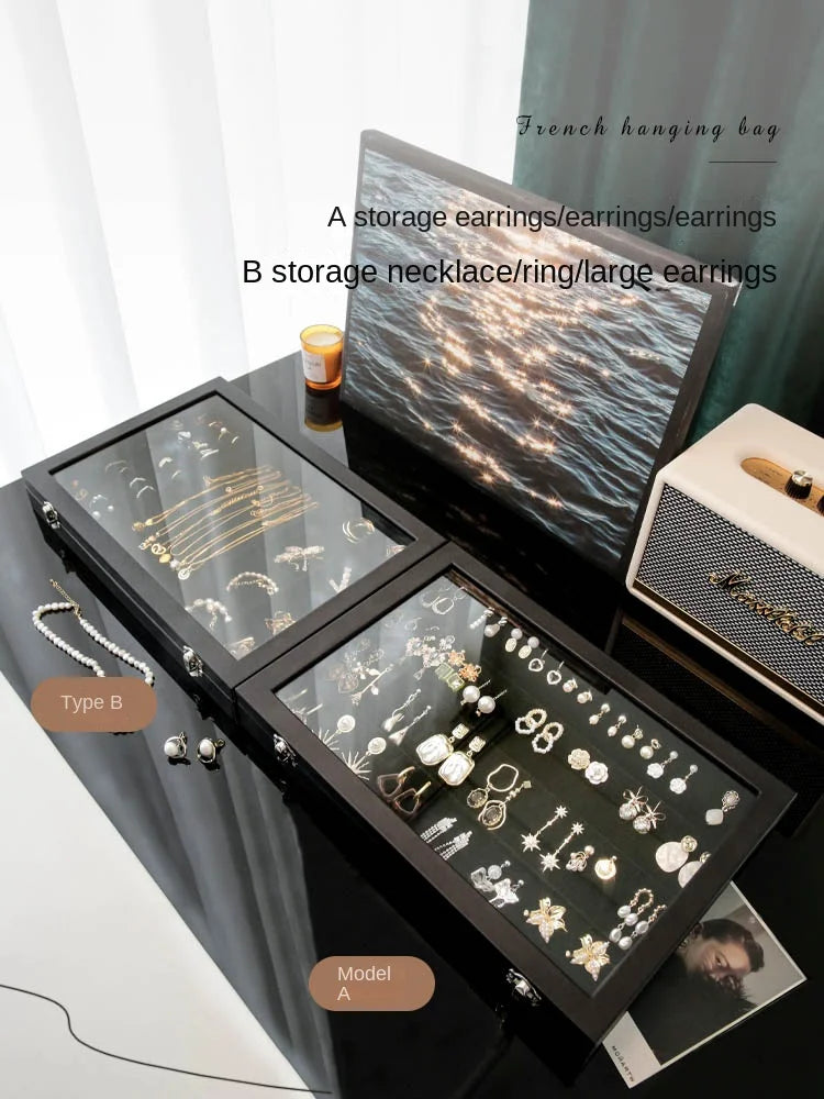 Rangement élégant pour boucles d'oreilles et colliers