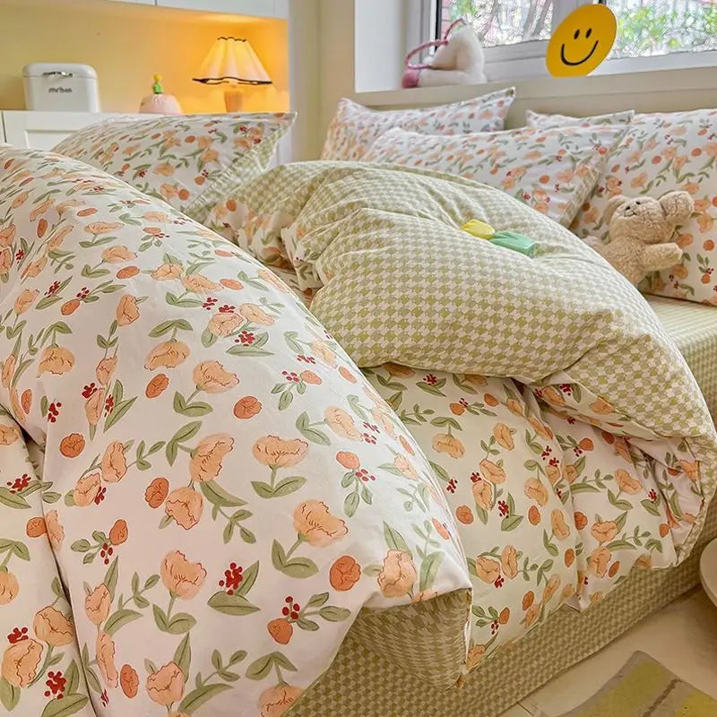 Parure de lit verte dans une chambre de fille décorée