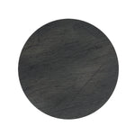 Texture sombre et granuleuse d'un matériau en bois ou en métal.