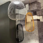Lampe suspension blanche design en forme de cage à oiseaux vue de face