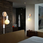 Lampe murale noire avec abat-jour pour ambiance cosy
