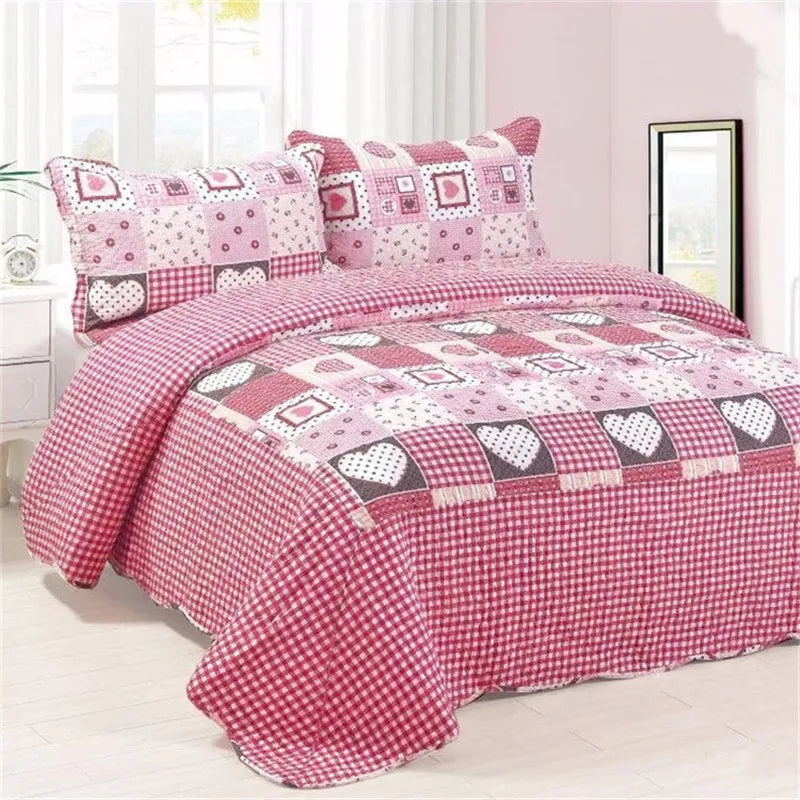 Couvre-lit patchwork rouge avec taies d'oreiller assorties