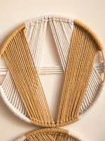 Lot de 2 attrape-rêves macramé bambou sur mur blanc