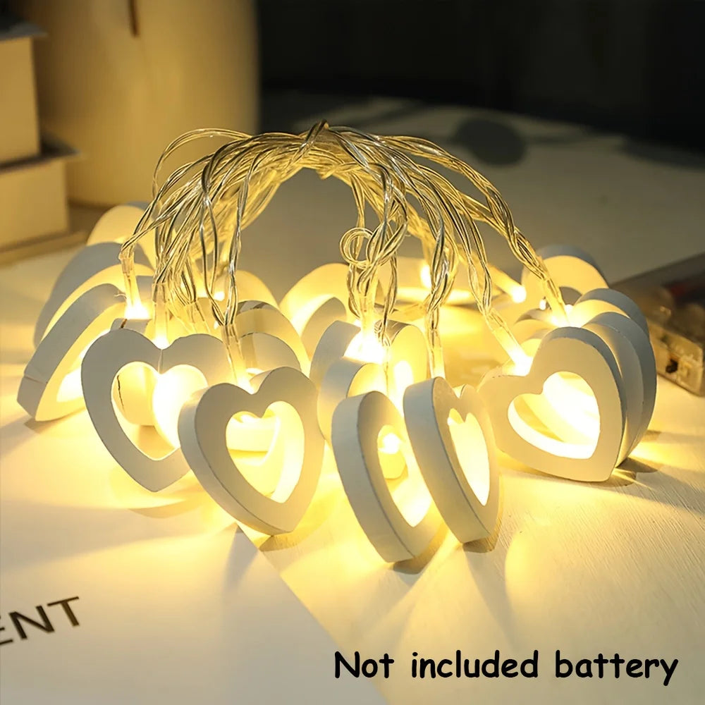 Guirlande lumineuse en bois forme cœur pour Saint-Valentin