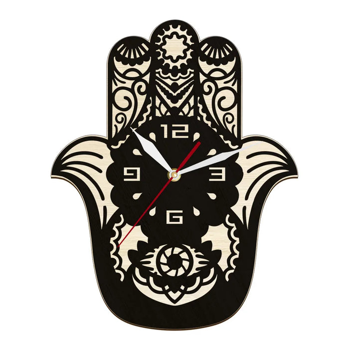 Horloge murale bois naturel main de Fatima Hamsa blanc