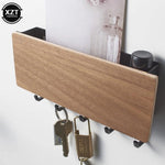 Porte-clés mural déco en bois gris clair pour rangement pratique