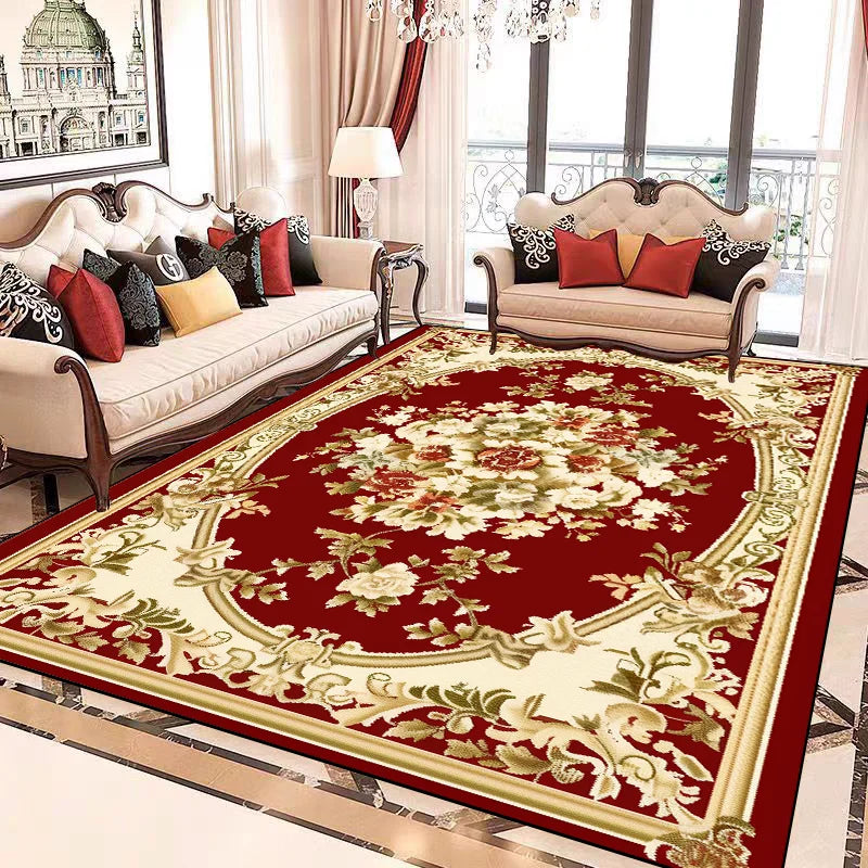 Un magnifique salon aux couleurs chaudes et accueillantes, avec des meubles classiques et un tapis d'intérieur au motif floral élégant.