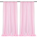 Rideaux en tissu léger et élégant dans une jolie teinte de rose pastel qui apporteront une touche de douceur et de luminosité à la pièce.