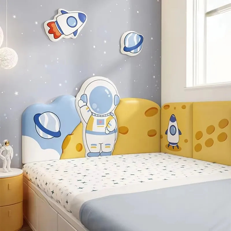 Comparaison des tailles disponibles pour le panneau mural tête de lit astronome