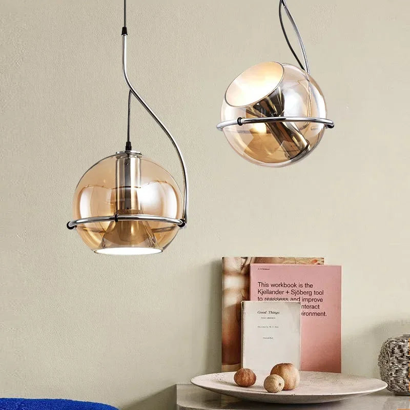 Lampe LED industrielle nordique médiévale noire sur table de chevet