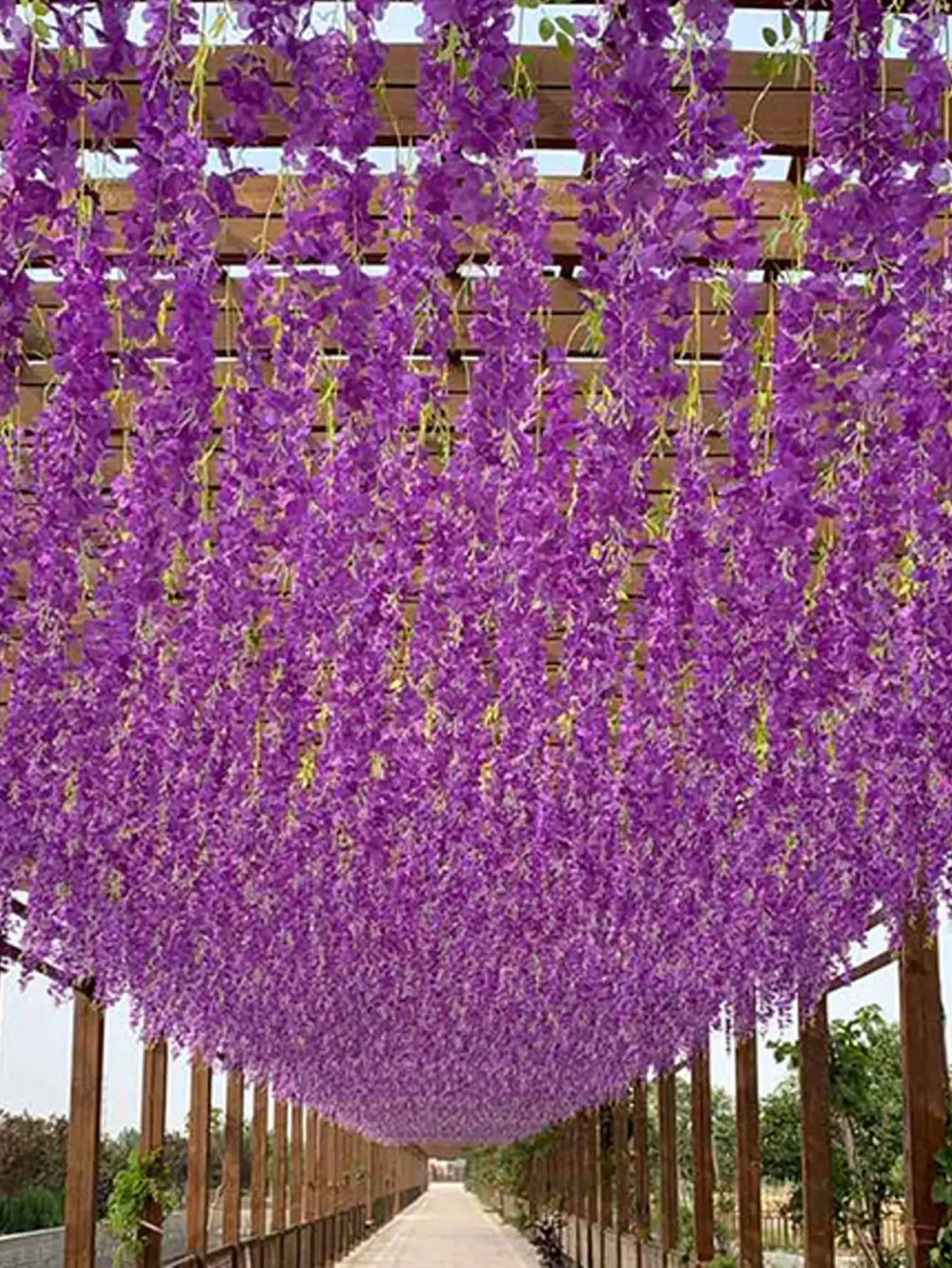 Guirlande de glycine pour mariage romantique