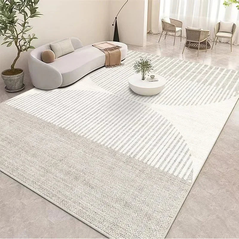 Tapis antidérapant vert dans une chambre à coucher épurée