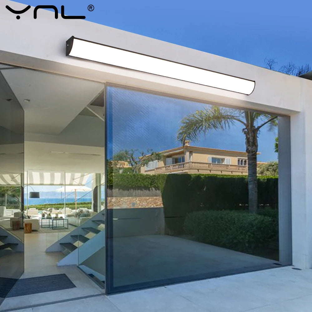 Applique murale longue LED noire IP65 pour extérieur